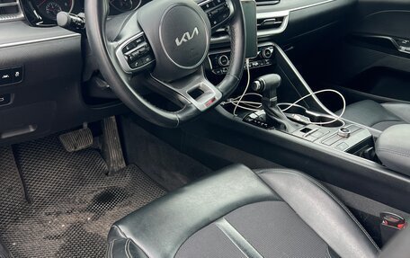 KIA K5, 2022 год, 2 160 000 рублей, 5 фотография