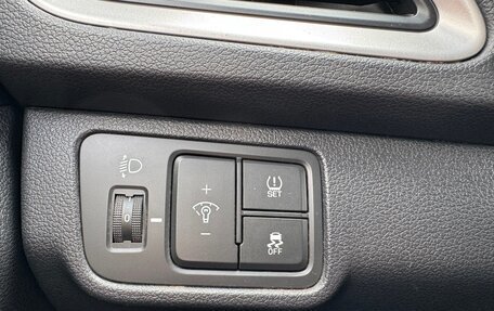 Hyundai Solaris II рестайлинг, 2017 год, 1 180 000 рублей, 11 фотография