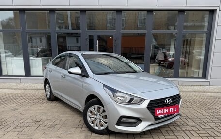 Hyundai Solaris II рестайлинг, 2017 год, 1 180 000 рублей, 3 фотография