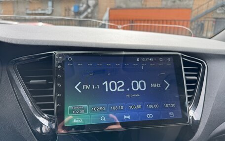 Hyundai Solaris II рестайлинг, 2017 год, 1 180 000 рублей, 15 фотография