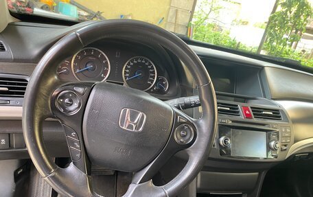 Honda Crosstour I рестайлинг, 2014 год, 1 450 000 рублей, 6 фотография