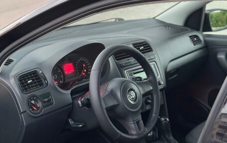 Volkswagen Polo VI (EU Market), 2013 год, 690 000 рублей, 10 фотография