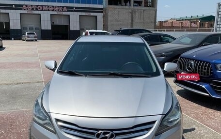Hyundai Solaris II рестайлинг, 2014 год, 660 000 рублей, 15 фотография