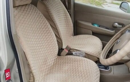 Nissan Tiida, 2007 год, 700 000 рублей, 3 фотография