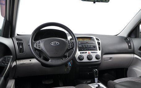 KIA cee'd I рестайлинг, 2009 год, 949 000 рублей, 13 фотография