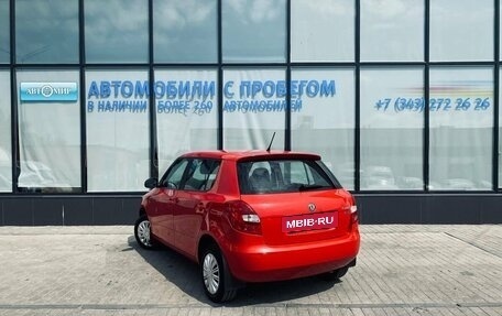 Skoda Fabia II, 2012 год, 570 000 рублей, 3 фотография