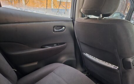 Nissan Leaf I, 2016 год, 850 000 рублей, 22 фотография
