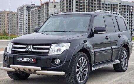Mitsubishi Pajero IV, 2011 год, 2 450 000 рублей, 2 фотография