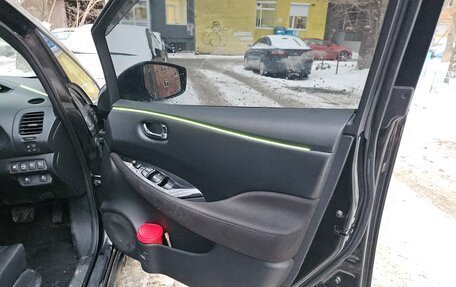 Nissan Leaf I, 2016 год, 850 000 рублей, 24 фотография