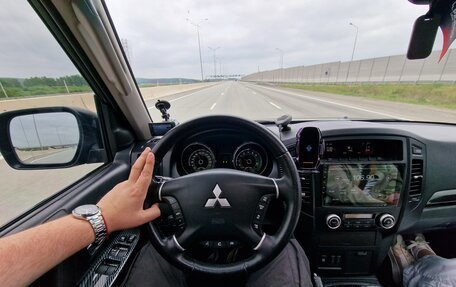 Mitsubishi Pajero IV, 2011 год, 2 450 000 рублей, 35 фотография