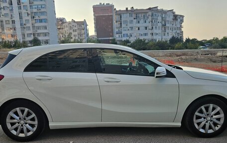 Mercedes-Benz A-Класс, 2015 год, 1 600 000 рублей, 7 фотография