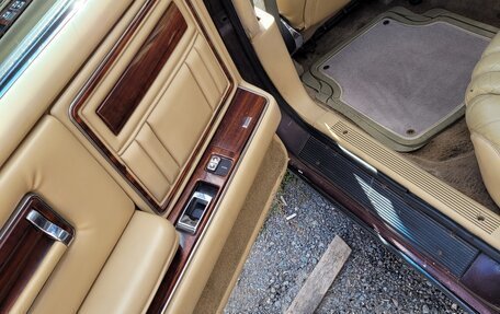 Chrysler Imperial VII, 1992 год, 750 000 рублей, 18 фотография