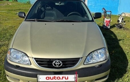 Toyota Avensis III рестайлинг, 2001 год, 400 000 рублей, 2 фотография