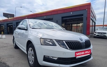 Skoda Octavia, 2020 год, 1 600 000 рублей, 8 фотография