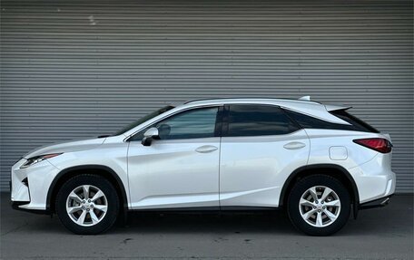Lexus RX IV рестайлинг, 2017 год, 3 650 000 рублей, 8 фотография