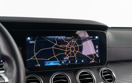 Mercedes-Benz E-Класс, 2021 год, 4 500 000 рублей, 21 фотография