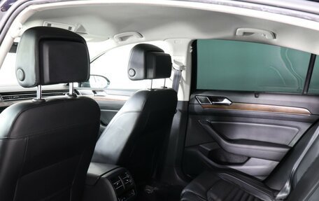 Volkswagen Passat B8 рестайлинг, 2018 год, 1 999 000 рублей, 12 фотография