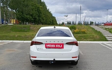 Skoda Octavia IV, 2021 год, 2 050 000 рублей, 7 фотография