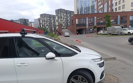 Citroen C4 Picasso II рестайлинг, 2017 год, 800 000 рублей, 7 фотография
