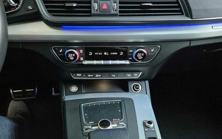 Audi Q5, 2019 год, 4 080 000 рублей, 13 фотография