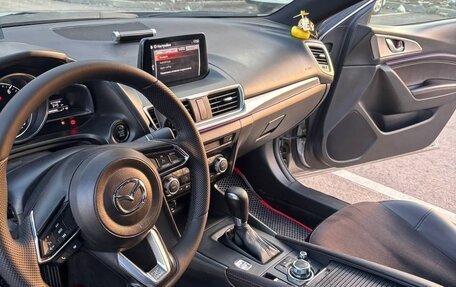 Mazda 3, 2018 год, 1 750 000 рублей, 8 фотография
