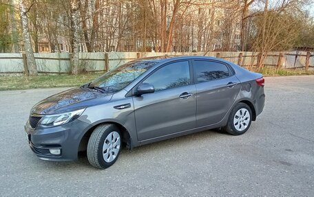KIA Rio III рестайлинг, 2015 год, 1 250 000 рублей, 2 фотография