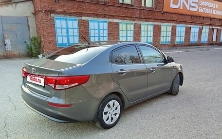 KIA Rio III рестайлинг, 2015 год, 1 250 000 рублей, 6 фотография