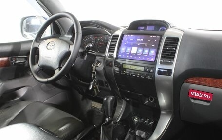 Toyota Land Cruiser Prado 120 рестайлинг, 2007 год, 1 974 000 рублей, 14 фотография