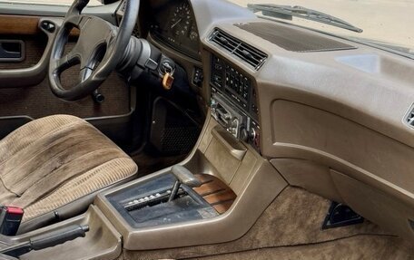 BMW 7 серия, 1984 год, 820 000 рублей, 8 фотография