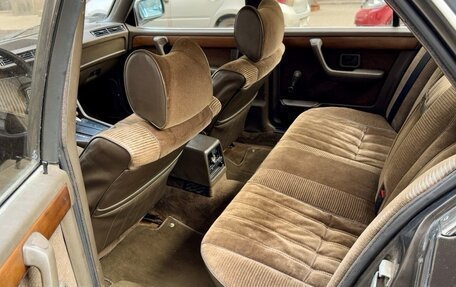 BMW 7 серия, 1984 год, 820 000 рублей, 5 фотография