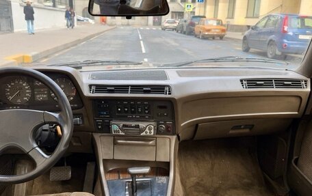 BMW 7 серия, 1984 год, 820 000 рублей, 11 фотография