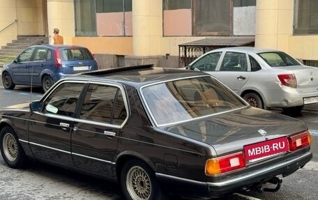 BMW 7 серия, 1984 год, 820 000 рублей, 7 фотография