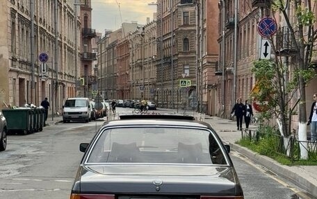BMW 7 серия, 1984 год, 820 000 рублей, 9 фотография