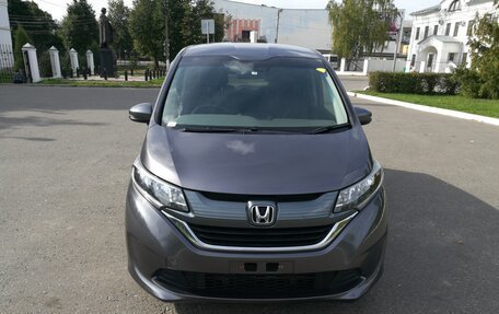 Honda Freed II, 2017 год, 1 650 000 рублей, 3 фотография