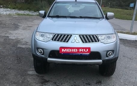 Mitsubishi Pajero Sport II рестайлинг, 2011 год, 1 520 000 рублей, 2 фотография