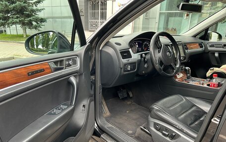 Volkswagen Touareg III, 2010 год, 1 450 000 рублей, 6 фотография