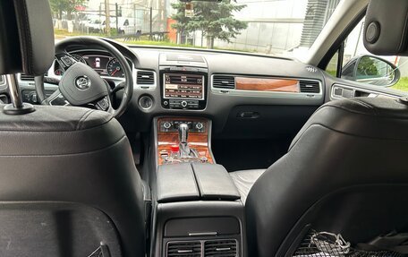 Volkswagen Touareg III, 2010 год, 1 450 000 рублей, 10 фотография