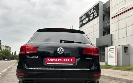 Volkswagen Touareg III, 2010 год, 1 450 000 рублей, 2 фотография