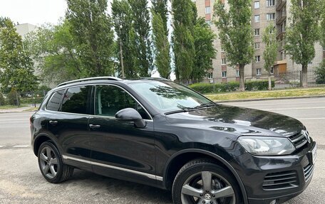 Volkswagen Touareg III, 2010 год, 1 450 000 рублей, 12 фотография