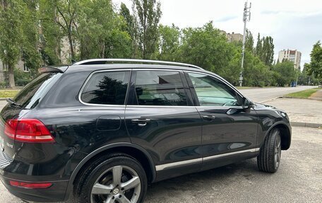 Volkswagen Touareg III, 2010 год, 1 450 000 рублей, 17 фотография