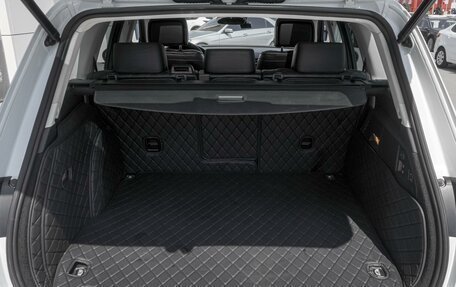 Volkswagen Touareg III, 2017 год, 4 299 000 рублей, 23 фотография