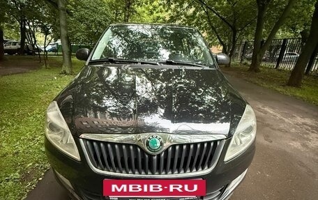 Skoda Fabia II, 2012 год, 750 000 рублей, 2 фотография