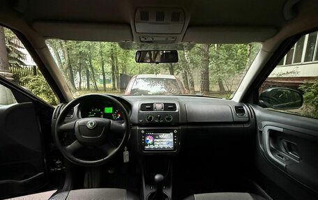 Skoda Fabia II, 2012 год, 750 000 рублей, 10 фотография