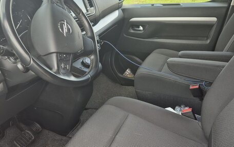 Opel Zafira Life I, 2021 год, 3 800 000 рублей, 12 фотография