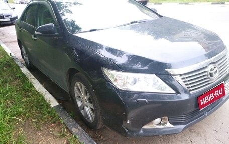 Toyota Camry, 2014 год, 1 фотография