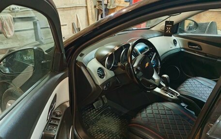 Chevrolet Cruze II, 2014 год, 900 000 рублей, 8 фотография