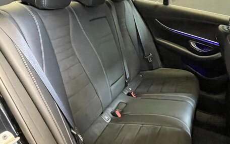 Mercedes-Benz E-Класс, 2019 год, 4 600 000 рублей, 21 фотография