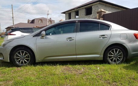 Toyota Avensis III рестайлинг, 2011 год, 1 100 000 рублей, 2 фотография
