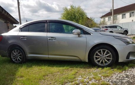 Toyota Avensis III рестайлинг, 2011 год, 1 100 000 рублей, 3 фотография