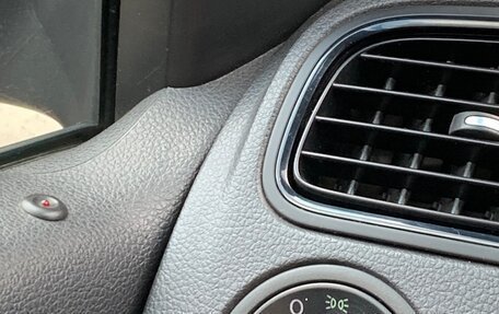 Volkswagen Polo VI (EU Market), 2011 год, 650 000 рублей, 12 фотография